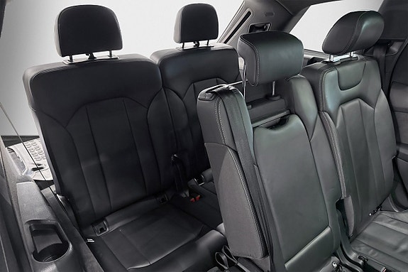 Audi Q7 27 of 28