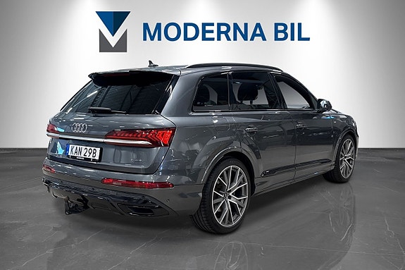 Audi Q7 6 of 28