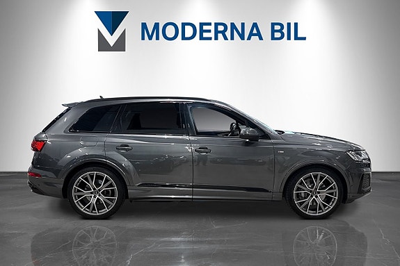 Audi Q7 7 of 28