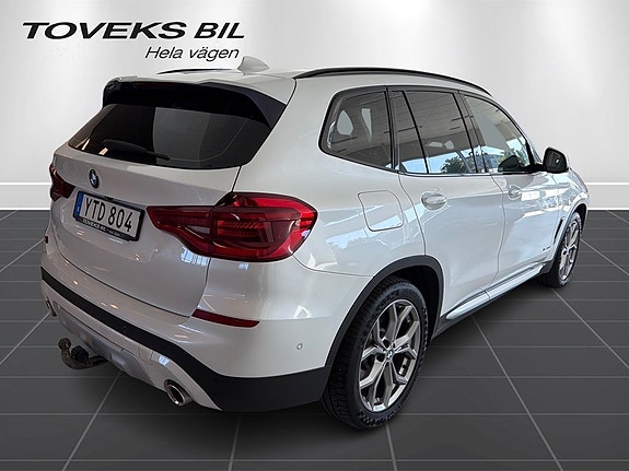 BMW X3 3 of 5