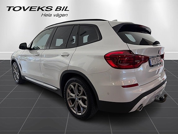 BMW X3 5 of 5