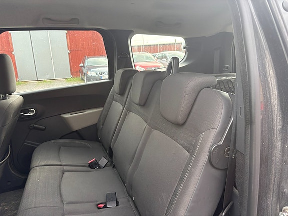 Dacia Lodgy 5 of 5