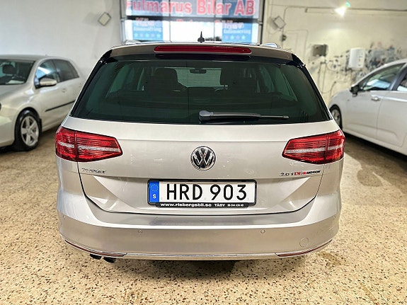 Volkswagen Passat 17 of 17