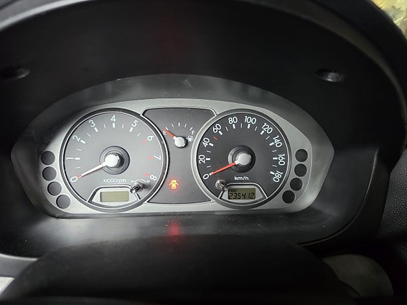 Kia Picanto 4 of 5