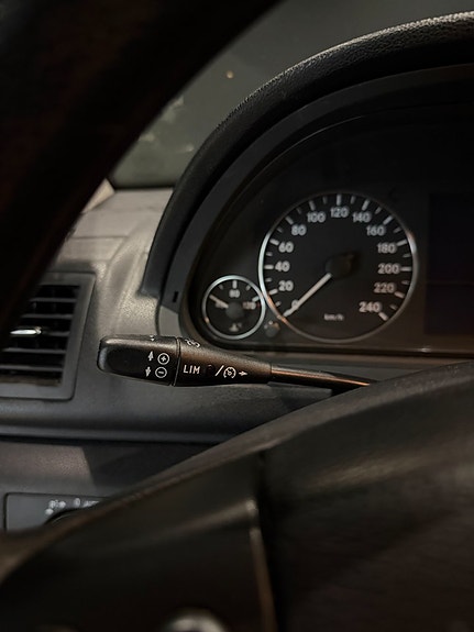 Mercedes-Benz A180 13 of 14