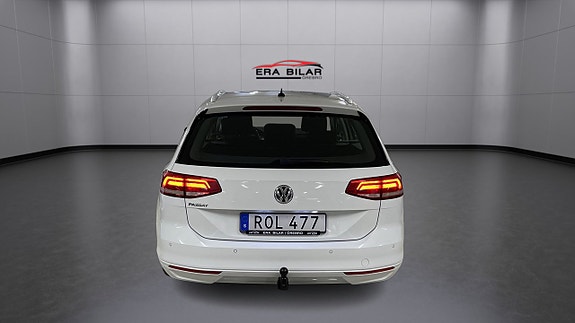 Volkswagen Passat 5 of 5