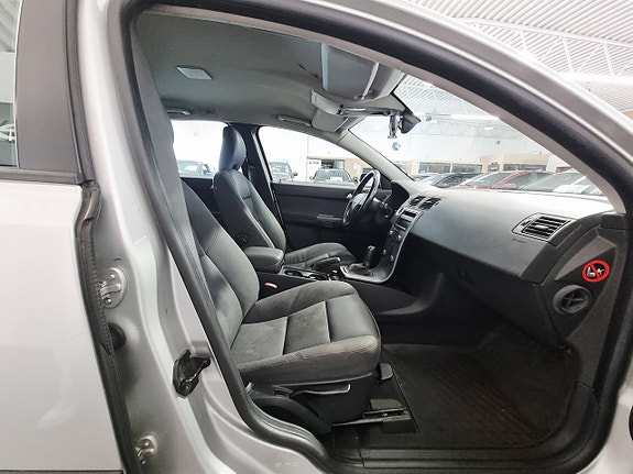 Volvo V50 14 of 20