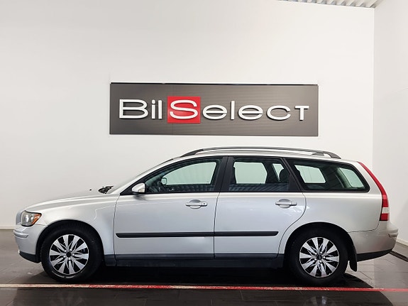 Volvo V50 2 of 20