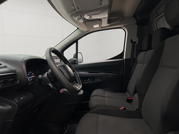 Citroen Berlingo 16 of 28