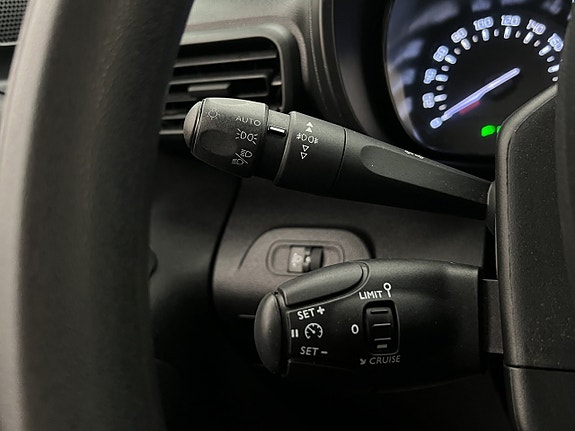 Citroen Berlingo 17 of 28