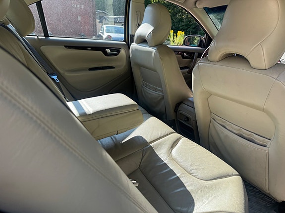 Volvo S60 9 of 12