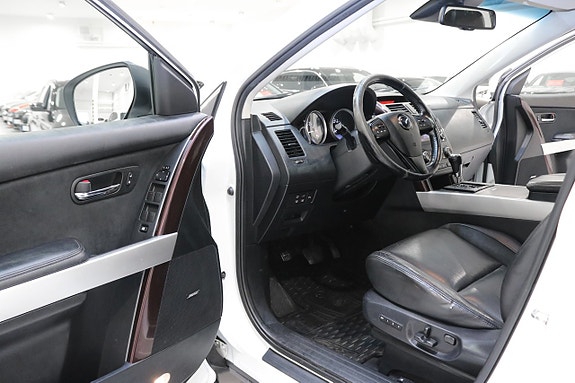 Mazda CX-9 13 of 30