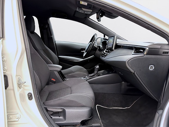 Toyota Corolla 10 of 14
