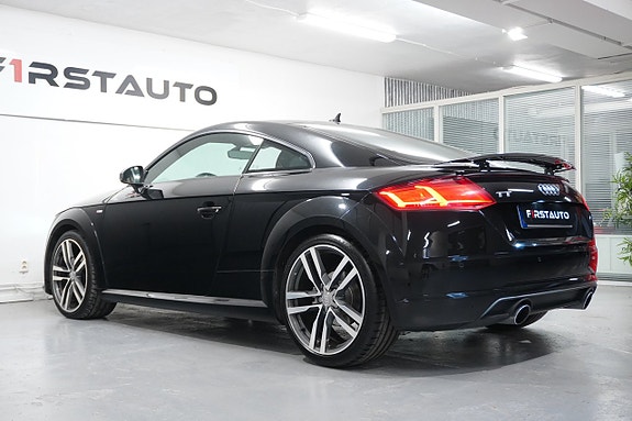Audi TT 5 of 5