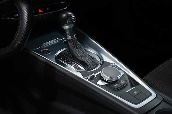 Audi TT 13 of 27