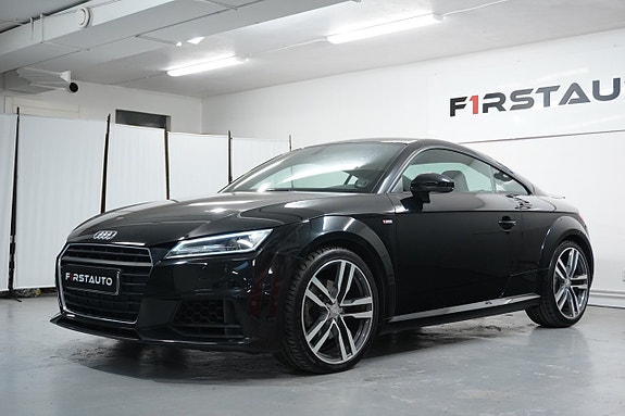 Audi TT 3 of 5