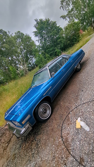 Buick Electra 225 1976 photo 2