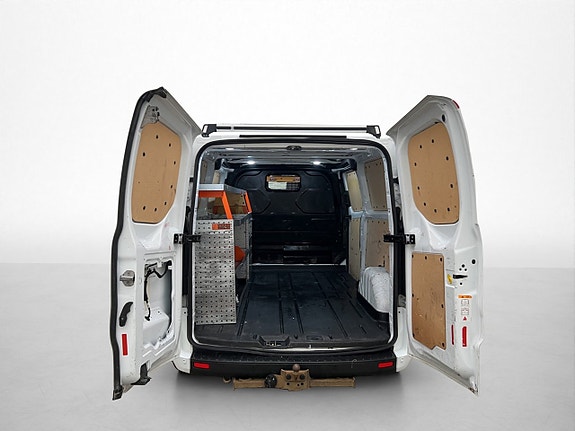Ford Transit Custom 13 of 28