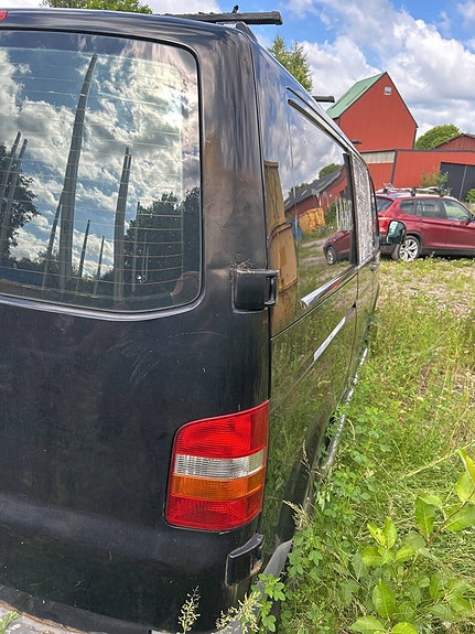 Volkswagen Transporter 5 of 5