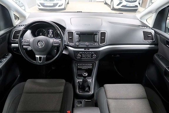 Volkswagen Sharan 14 of 16