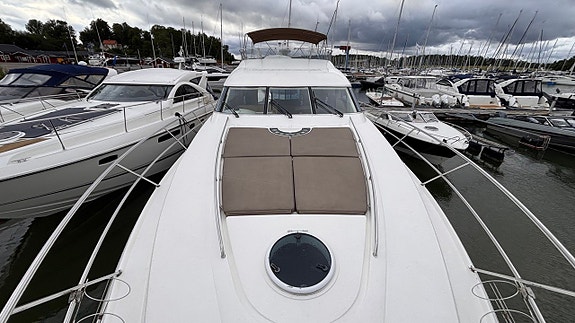 Fairline Squadron 55 - 2004 9 of 30