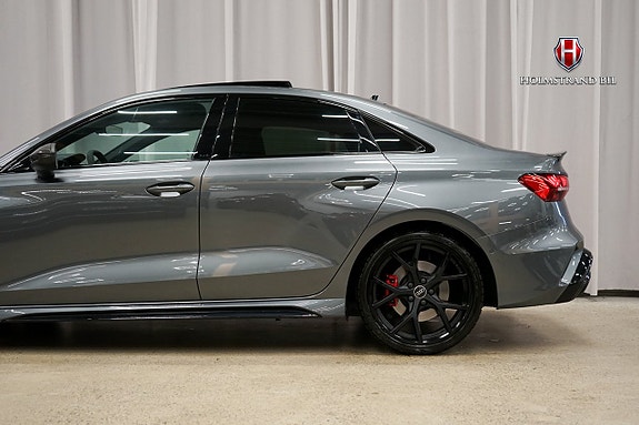 Audi RS3 8 of 30