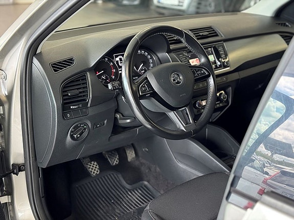 Skoda Fabia 9 of 21