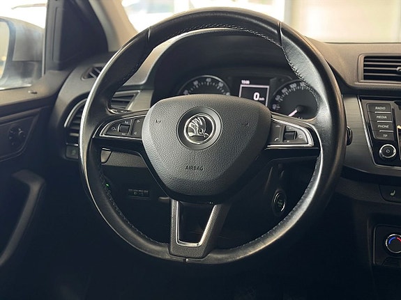 Skoda Fabia 11 of 21