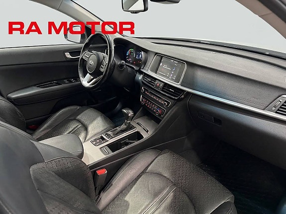 Kia Optima 12 of 26
