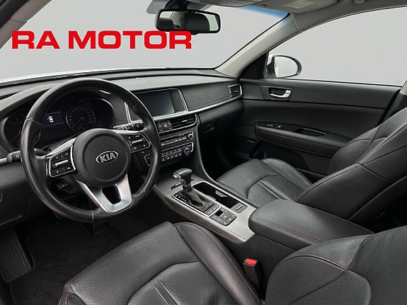 Kia Optima 9 of 26