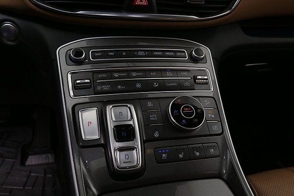 Hyundai Santa Fe 20 of 30