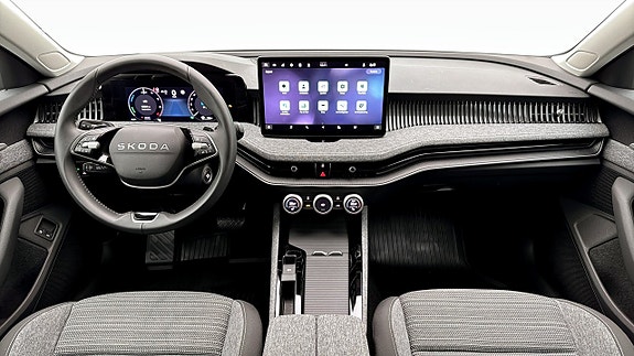 Skoda Superb 10 of 19