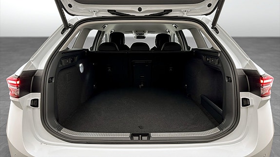Skoda Superb 12 of 19