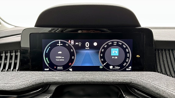 Skoda Superb 13 of 19