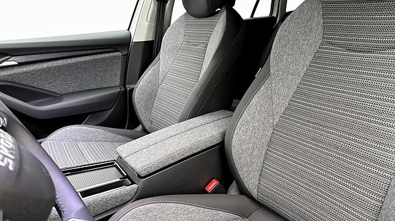 Skoda Superb 8 of 19