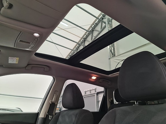 Nissan X-Trail 4 of 5