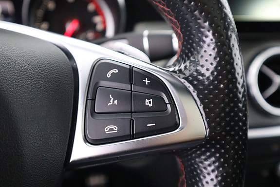 Mercedes-Benz CLA220 d 17 of 22