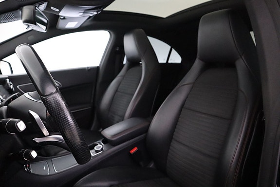 Mercedes-Benz CLA220 d 12 of 22