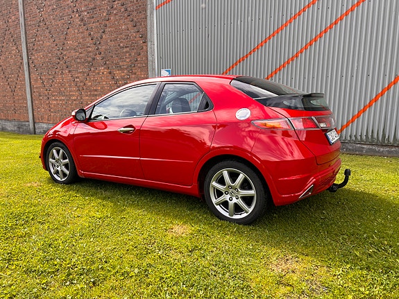 Honda Civic 4 of 5