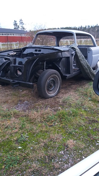 Mercedes-Benz 220 2 of 5