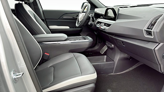 Kia EV5 3 of 5