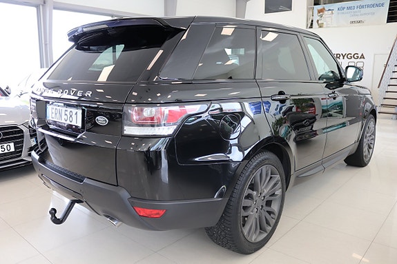 Land Rover Range Rover Sport 9 of 29