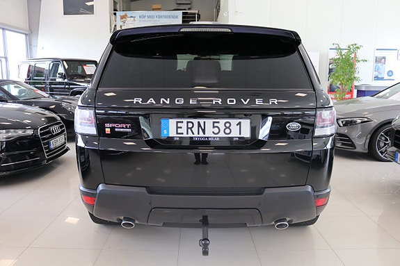Land Rover Range Rover Sport 3 of 29