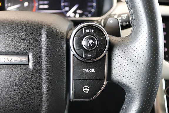 Land Rover Range Rover Sport 26 of 29