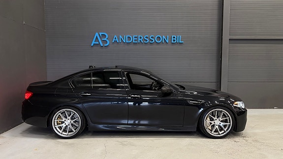 BMW M5 5 of 5