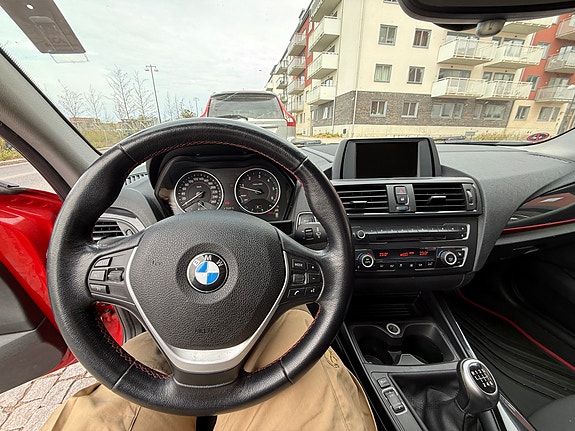 BMW 120d 7 of 14