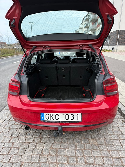 BMW 120d 6 of 14