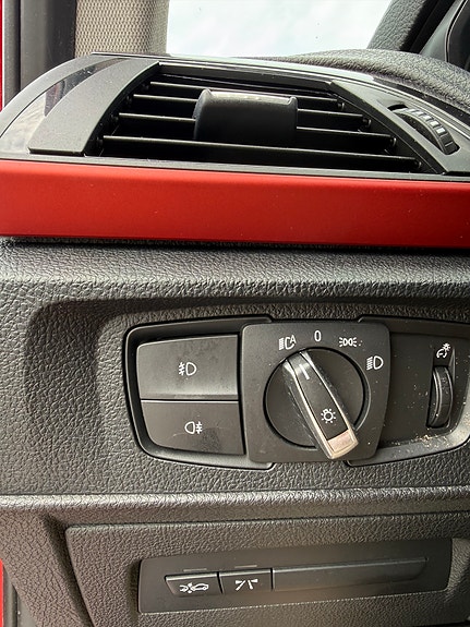 BMW 120d 10 of 14