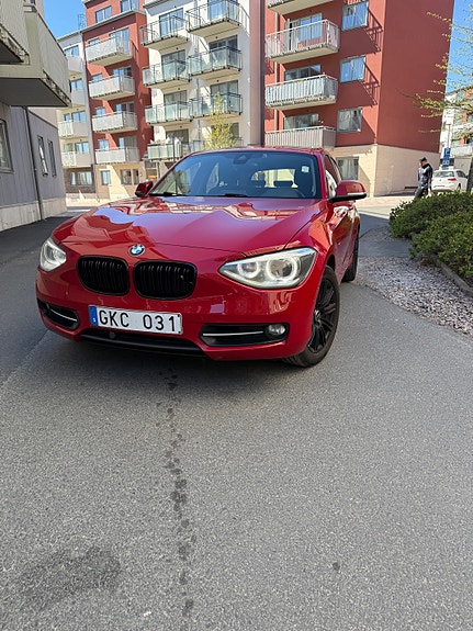 BMW 120d 5 of 5