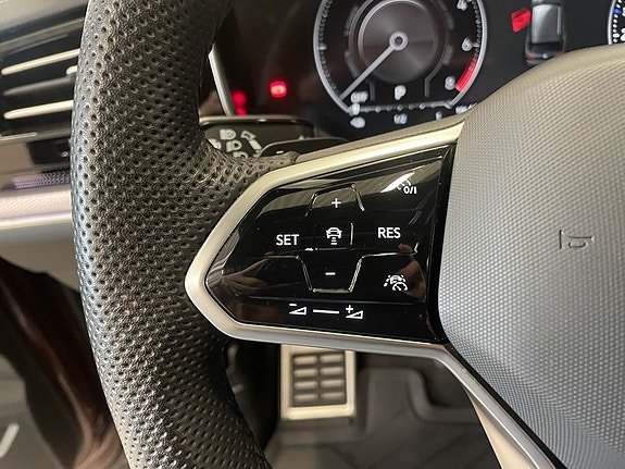 Volkswagen Touareg 16 of 24